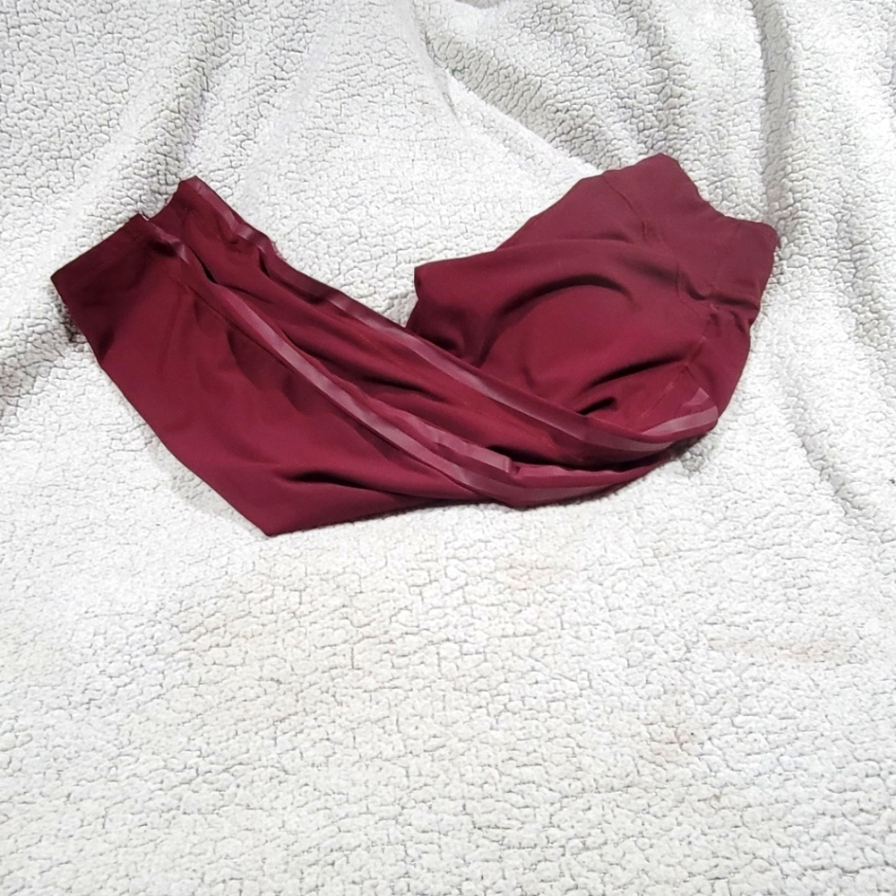 Athletic leggings
